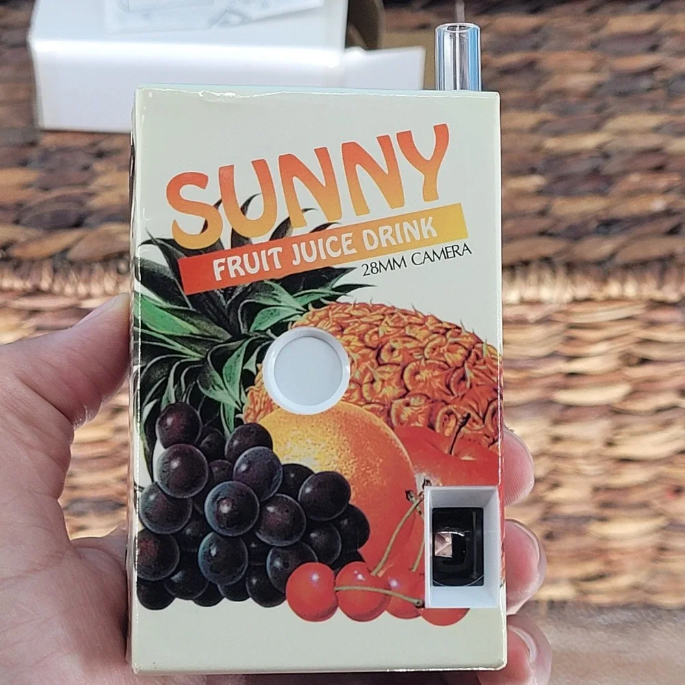 Fuuvi Sunny Fruit Juice Drink 35mm Film Camera Unisex OS Novelty 28mm Focus Free